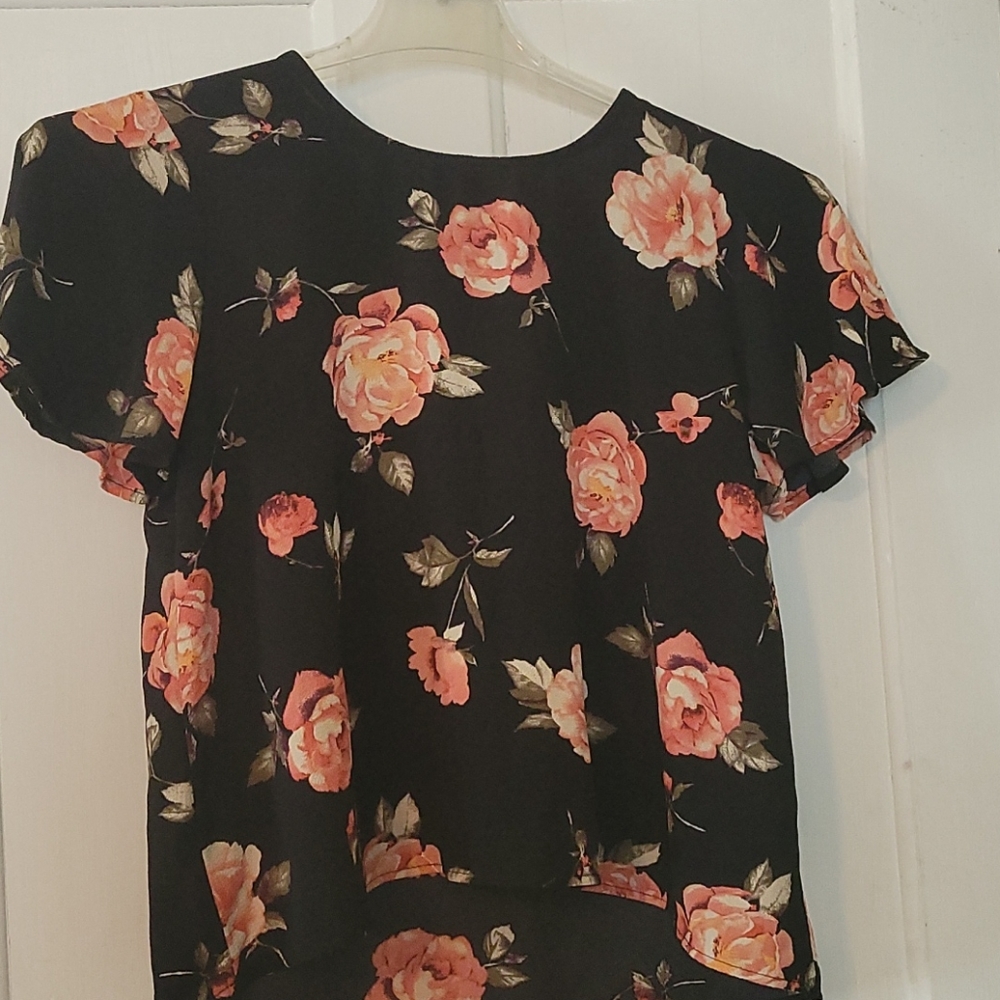 Rose top